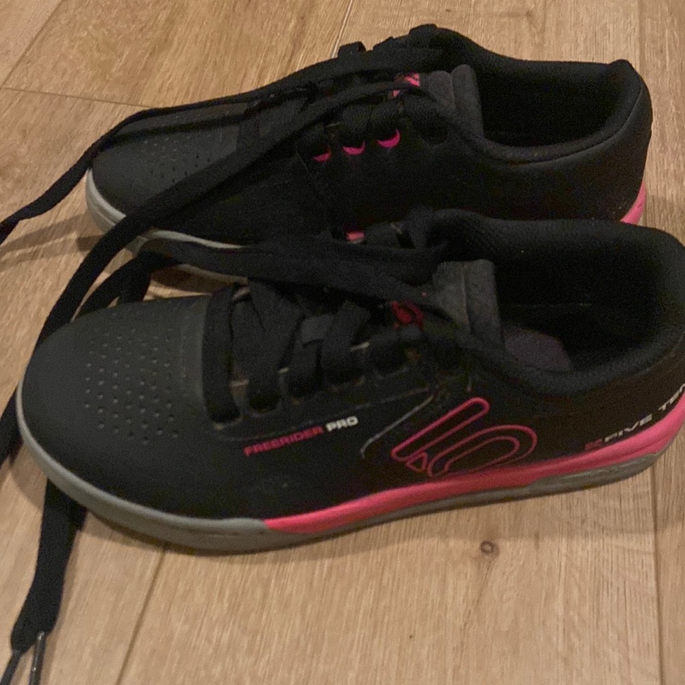 510 Five Ten Freerider Pro Size 7